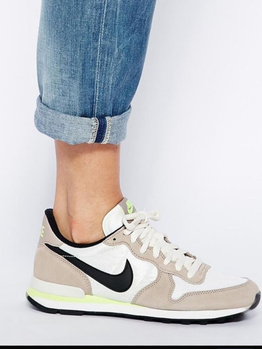Nike x J.Crew Internationalist Sneakers White  Black Neon Green Women's 9